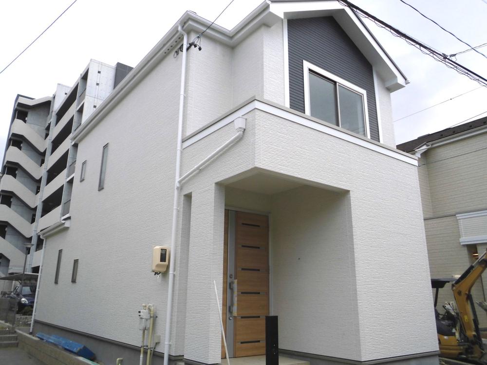 Local appearance photo. D Building (December 2013) Shooting