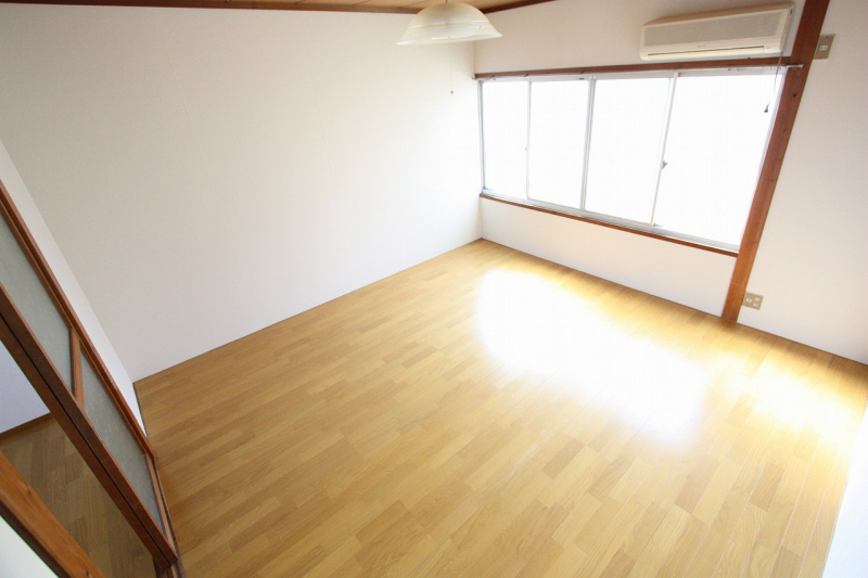 Living and room. It is a comfortable home space.