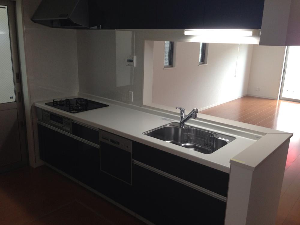 Kitchen. 3-neck system Kitchen!