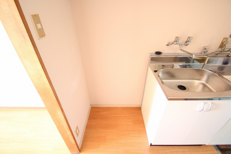 Other Equipment. There is also space for a refrigerator. (image)