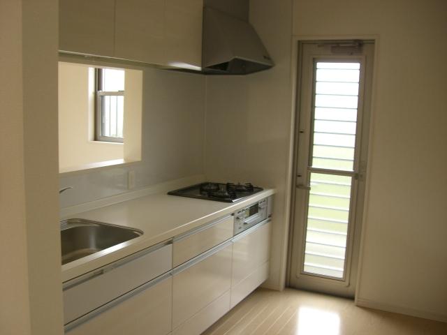 Same specifications photo (kitchen). Same specifications It might differ from the actual. 