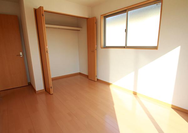 Non-living room. Local Building 2 2013 early November shooting