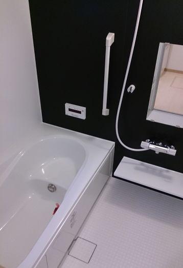 Bathroom. Indoor (12 May 2013) Shooting