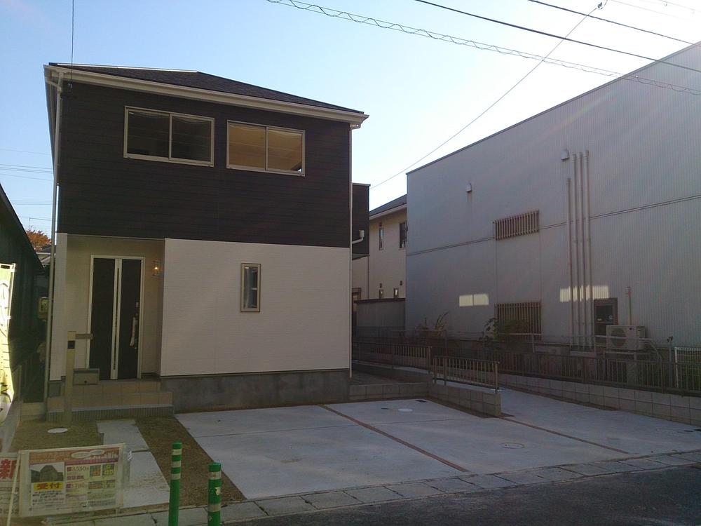 Local appearance photo. 1 Building site (December 2013) Shooting
