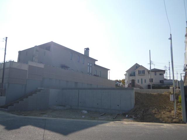 Other local. Local photo (Building 2 side 1) 2013 December 5 shooting