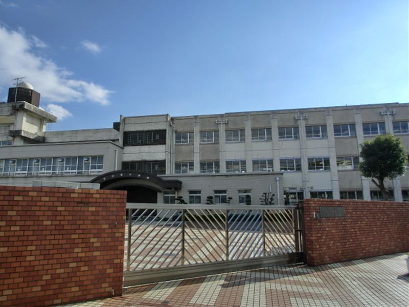 Primary school. 391m to Nagoya Municipal Makinohara Elementary School (elementary school)