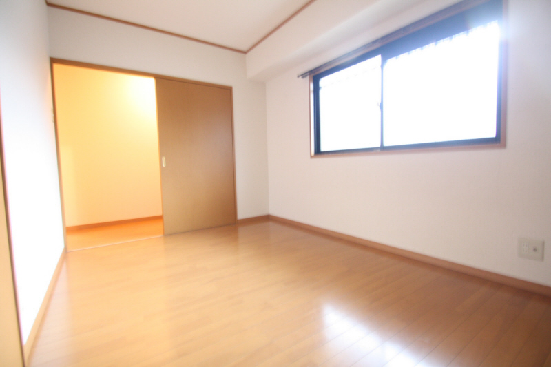 Other room space.  ※ It is a photograph of a separate room.