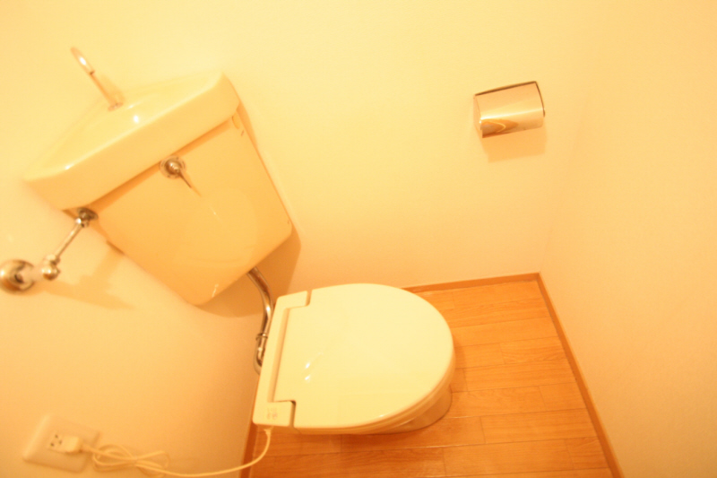 Toilet. toilet ・ Bus separate room