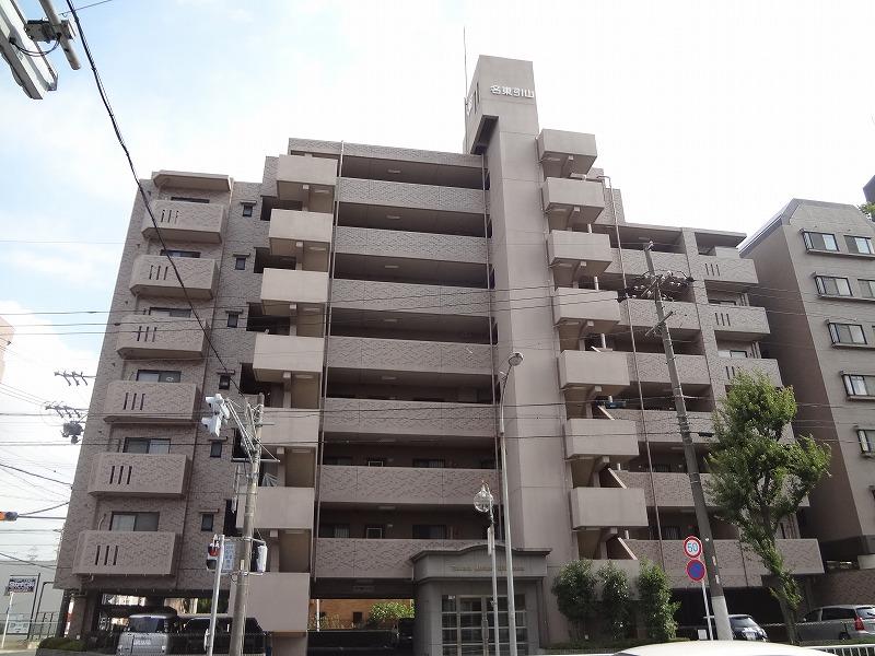 Local appearance photo. Local (July 2012) shooting RC structures 8 story