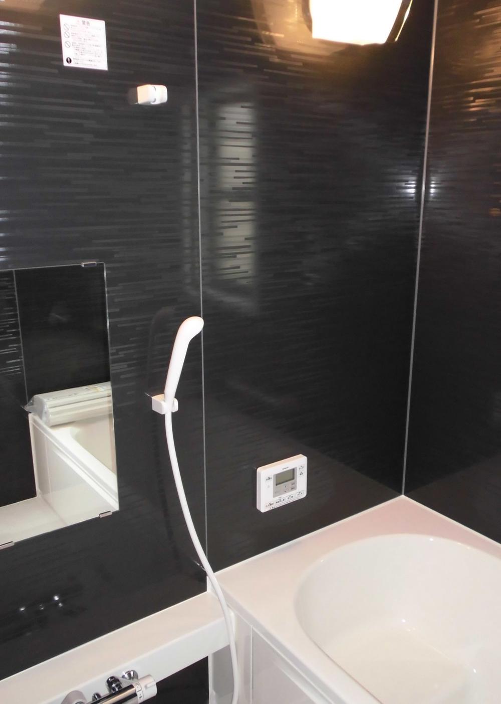 Bathroom. The bathrooms are of course 1 tsubo type. I will heal the fatigue of leisurely day.