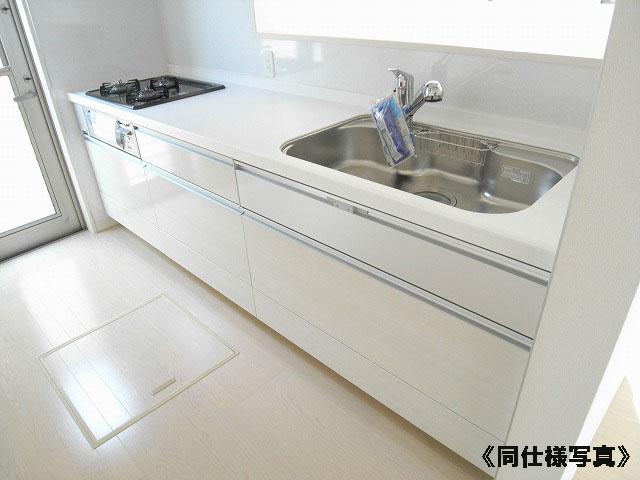 Same specifications photo (kitchen). (Building 2) same specification