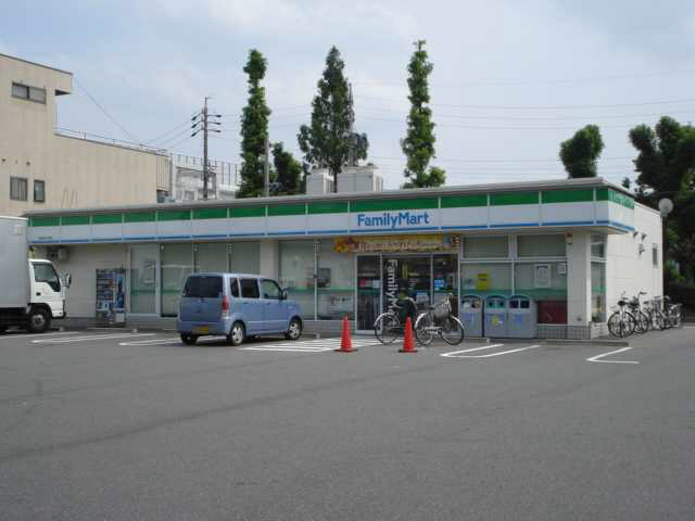 Convenience store. FamilyMart Meito Makinohara store up (convenience store) 140m