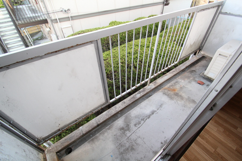 Balcony. It is a veranda. 