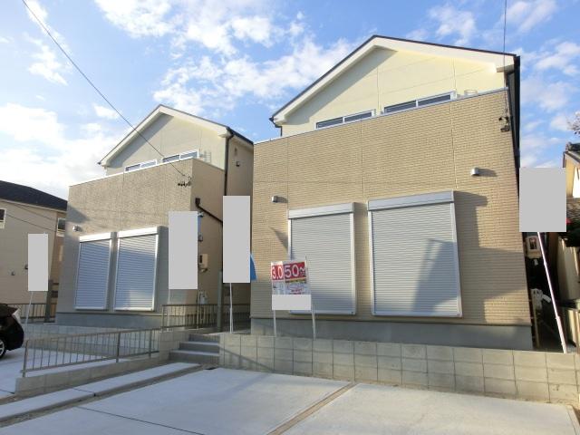 Local appearance photo. Local (September 25, 2013) shooting right ・ ・ ・ 1 Building left ・ ・ ・ Building 2