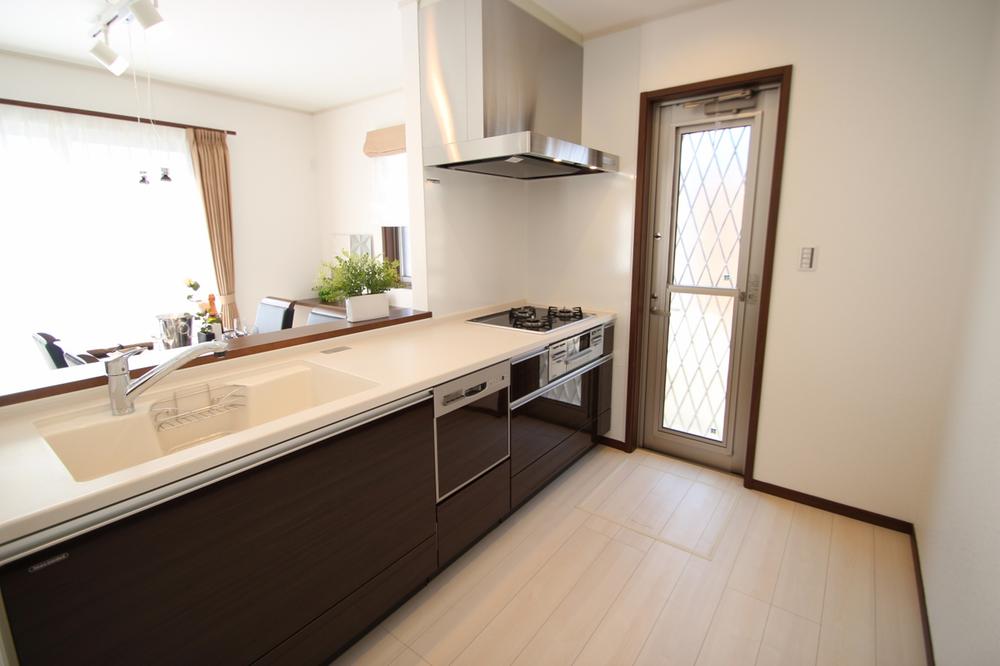 Kitchen. NO.1 House model house kitchen (10 May 2013) Shooting