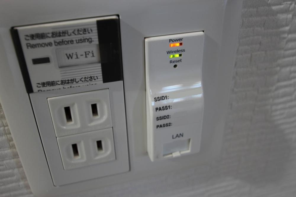 Other Equipment. So that no matter where the house can enjoy the network environment, Pre-equipped with a Wi-Fi access point on the first floor and the second floor. Utilizing the network, We propose a new lifestyle. ※ Pull-construction work, such as optical cable is required separately.
