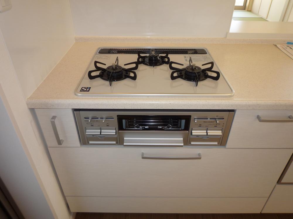Other Equipment. Durable, Easy to clean, High glass top also functionality.