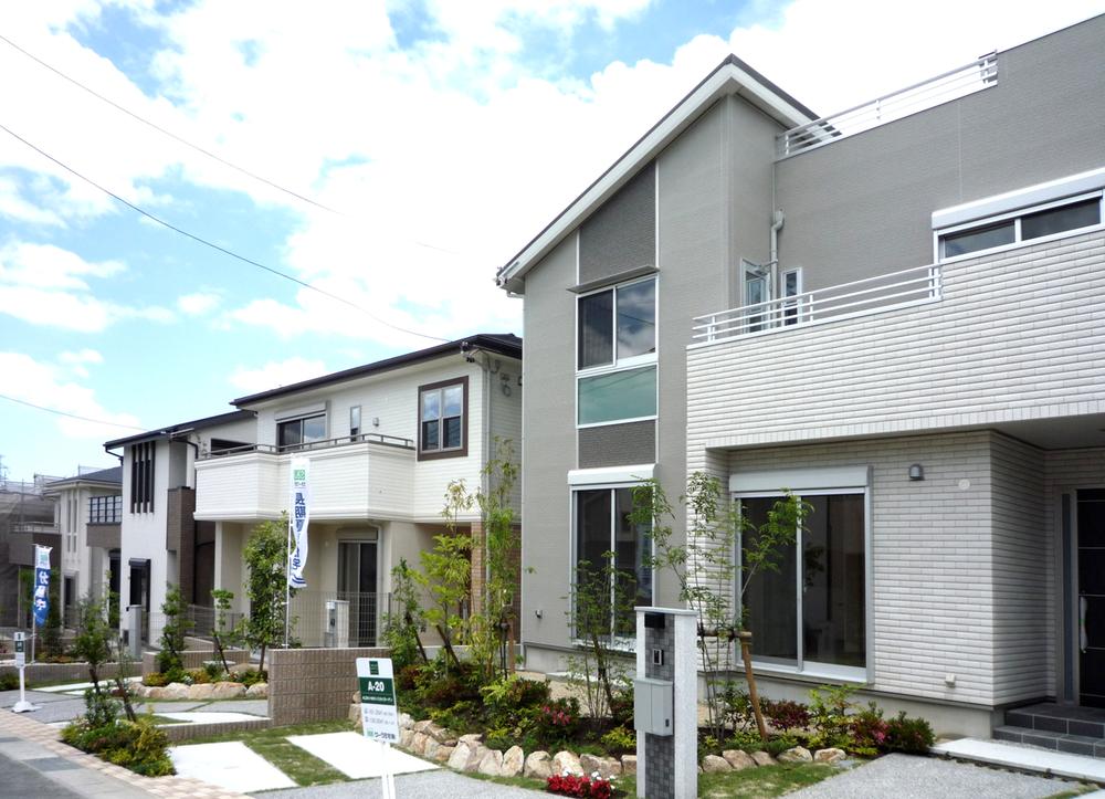 Sale already cityscape photo. Garden Residential home in Nagoya city. New Town unique, Lush orderly partition split attractive. Open streets in the open outside the Organization ( ※ It will sale already cityscape photo. )