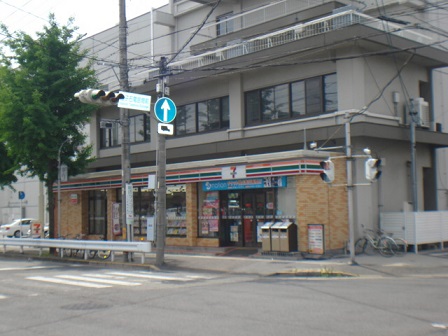 Convenience store. Seven-Eleven Nagoya Konan 1-chome to (convenience store) 480m