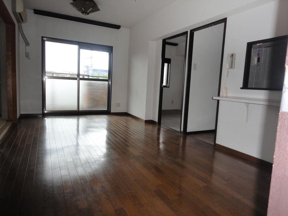 Living. Indoor (September 2013) Shooting