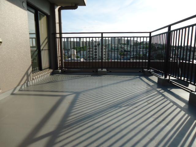 Balcony. Roof balcony (July 2013) Shooting