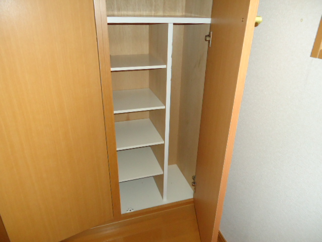 Other Equipment. Hiroi cupboard