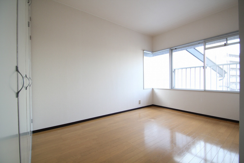 Living and room. North side of the room comes with easy to incorporate window light.