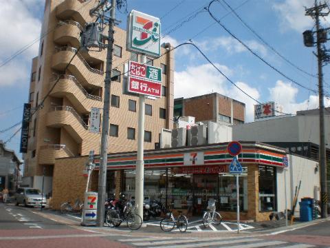 Other. Seven-Eleven (other) up to 200m