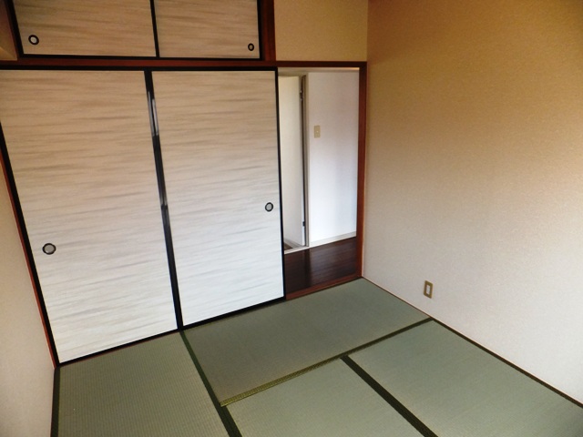 Other room space