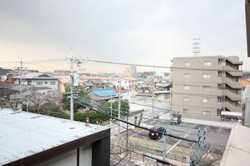 View. It is the scenery as seen from the fifth floor.