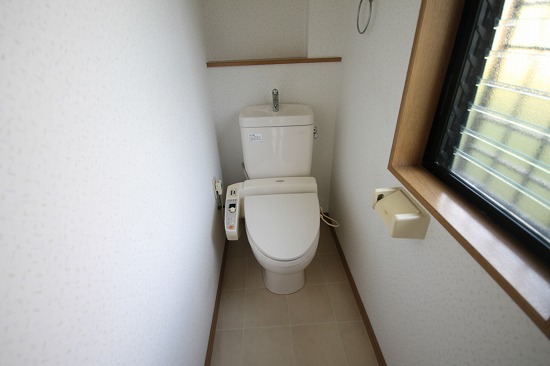 Toilet