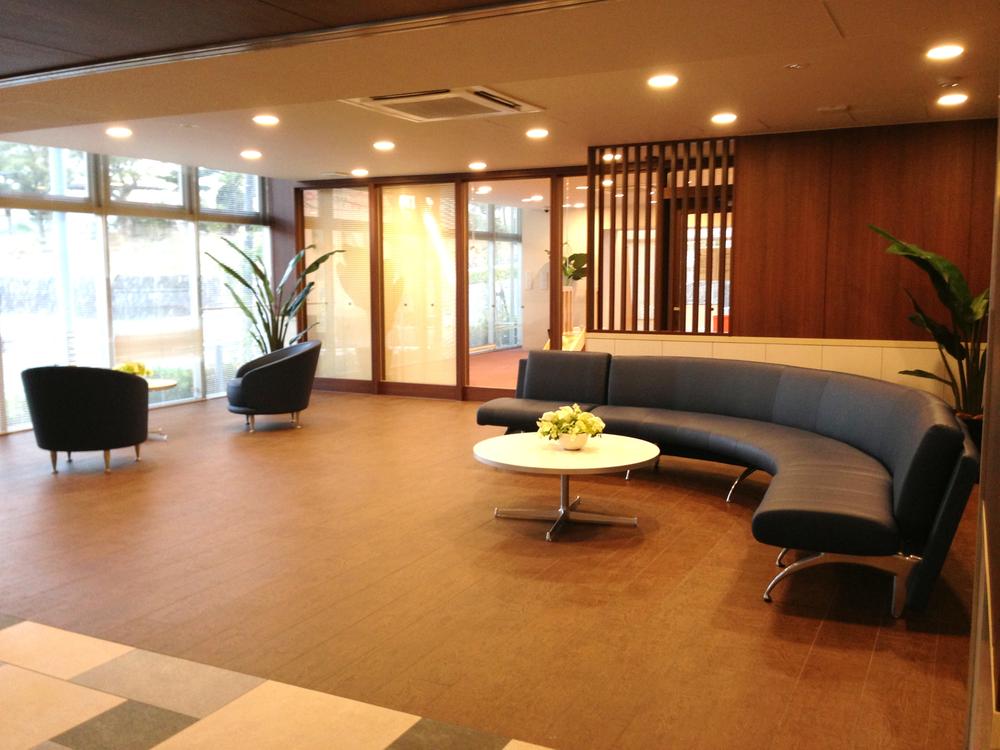 Entrance. Common areas