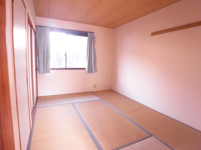 Living and room. Japanese-style room 6 quires