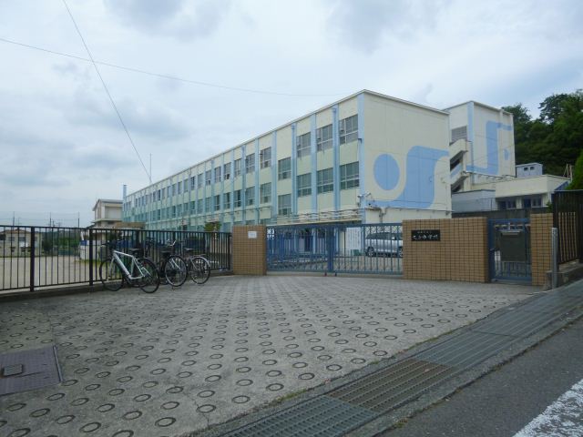 Junior high school. Hisakata 470m until junior high school (junior high school)