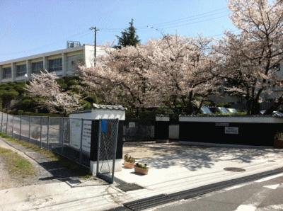 Junior high school. 1077m to Nagoya Municipal Arimatsu junior high school