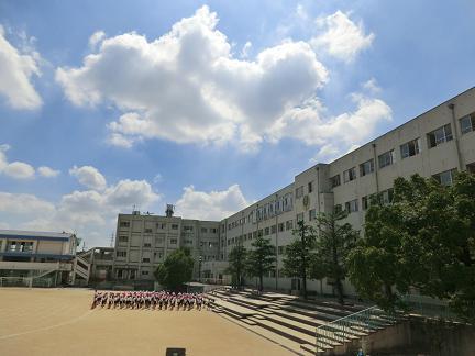 Primary school. 735m to Nagoya City Tatsuoke Between Elementary School