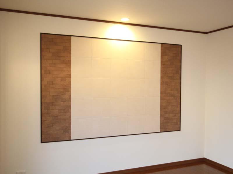 Other Equipment. For indoor wall material to create a healthy and comfortable environment.  [Eco-carat three forces] 1. tone Shimechikara ... absorb moisture, Reduce the condensation. 2. odor adsorption force ... reduce the unpleasant living odor. 3. VOC (volatile organic compound) adsorption force ※ Construction to some wall of each room. (LD ・ One of the entrance hall)