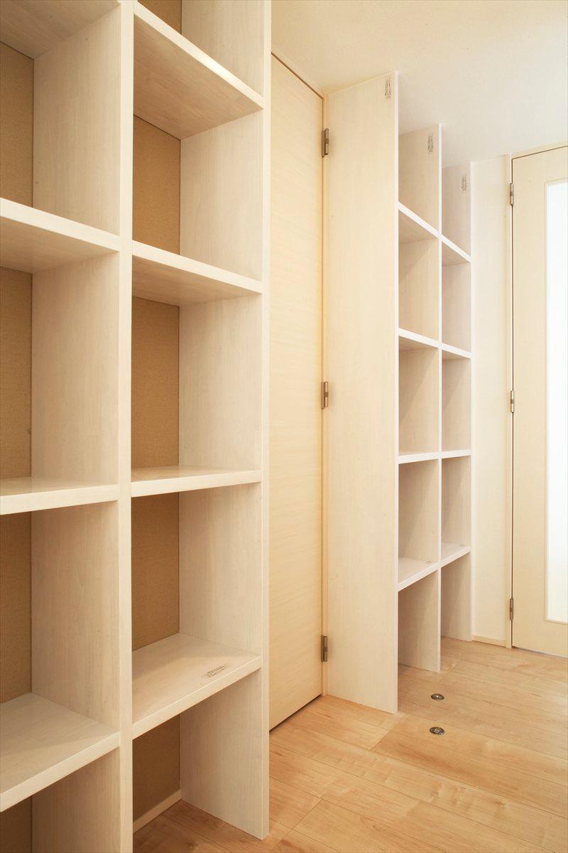 Receipt. We planned building B fixtures bookshelf whole family in your favorite books and miscellaneous goods, such as the put as.