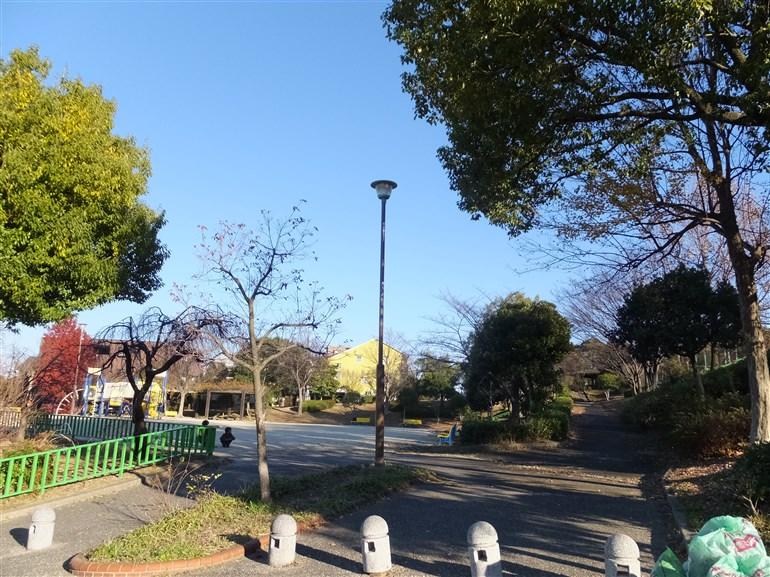 Other.  ■ Walk up to Asahide park 3 minutes