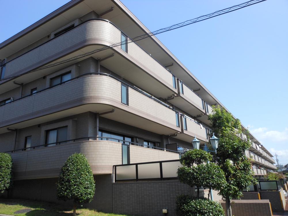 Local appearance photo. Local (06 May 2013) Shooting