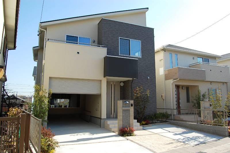 No.4 buildings Electric shutter with built-in garage Local (March 2013) Shooting