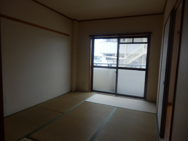 Other room space