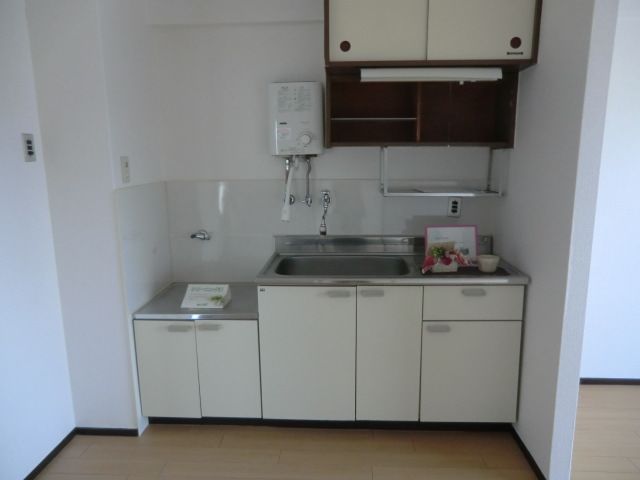 Kitchen. kitchen ・ Gas stove installation Allowed