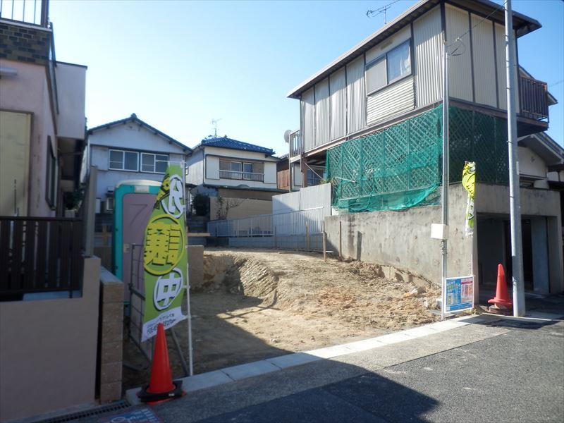 Local photos, including front road