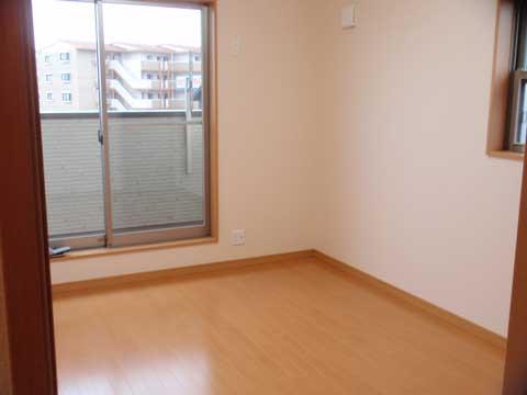 Non-living room. Is room. Day is also good.