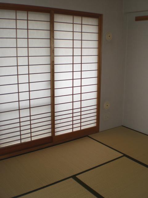 Non-living room. Japanese style room