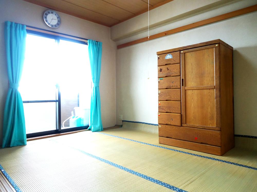 Non-living room. Indoor (July 2013) Shooting