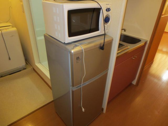 Other Equipment. microwave ・ Fridge. 