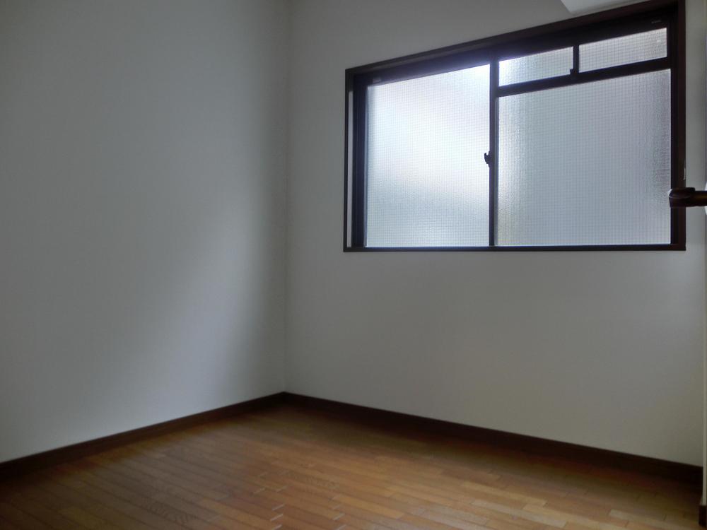 Receipt.  ■ Closet about 5 Pledge (2013 October shooting)