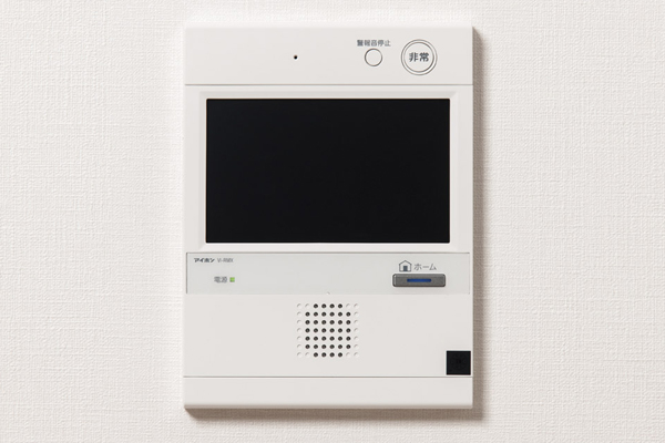 Security.  [Touch panel intercom] You can call at the touch of a button. recording ・ Because with recording function you can also check the visitors in the absence (same specifications)